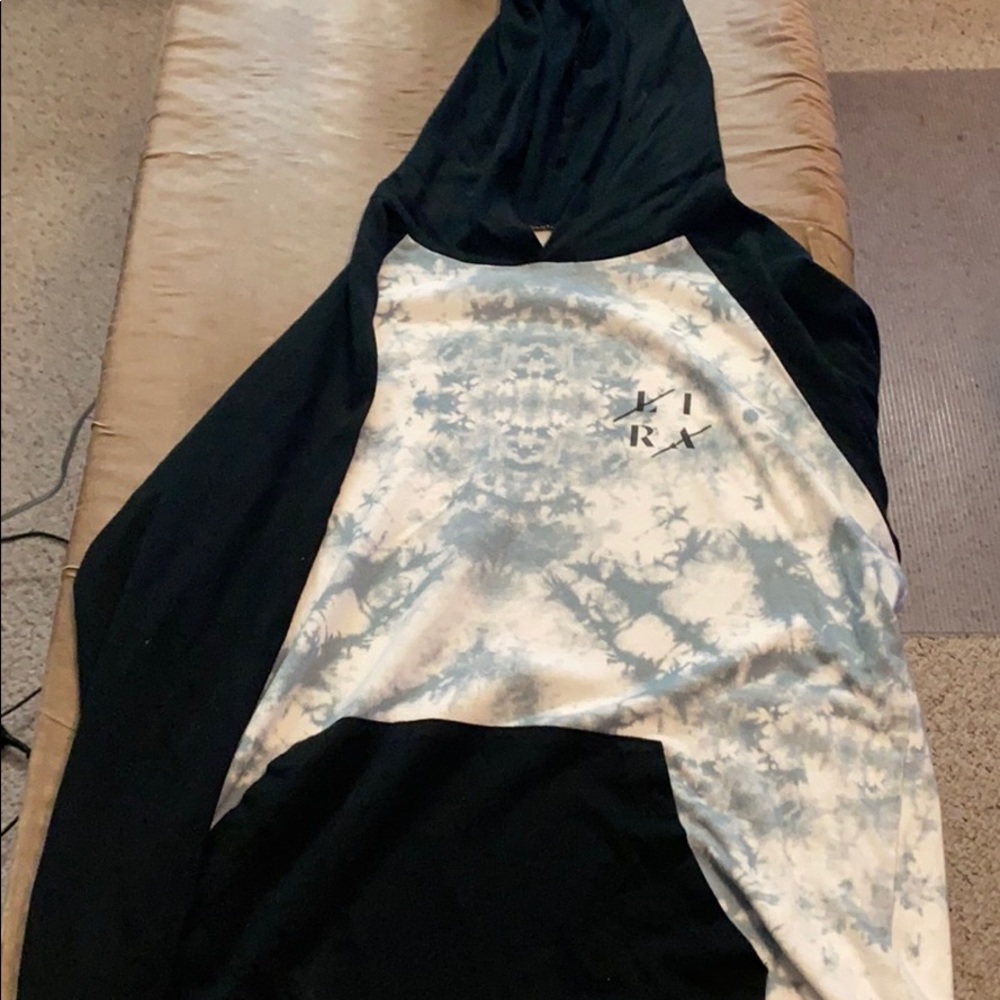 Tillys Long Sleeved Tee